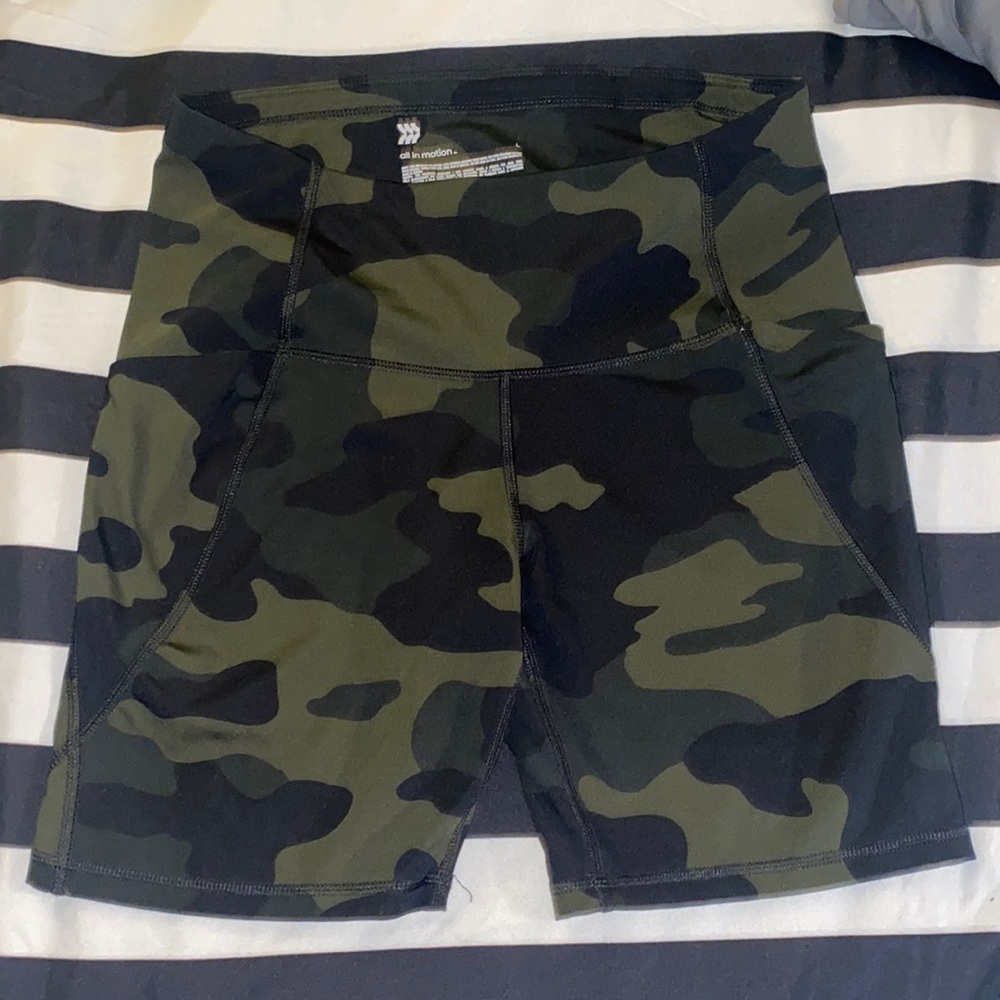 Camp bike shorts